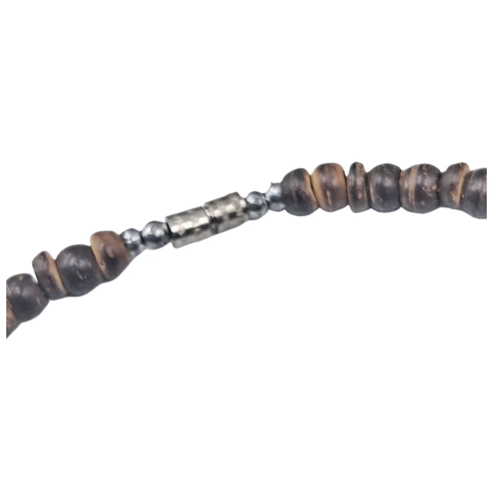 Shark Tooth Pendant Necklace with Wooden Disc Beads – 20.5